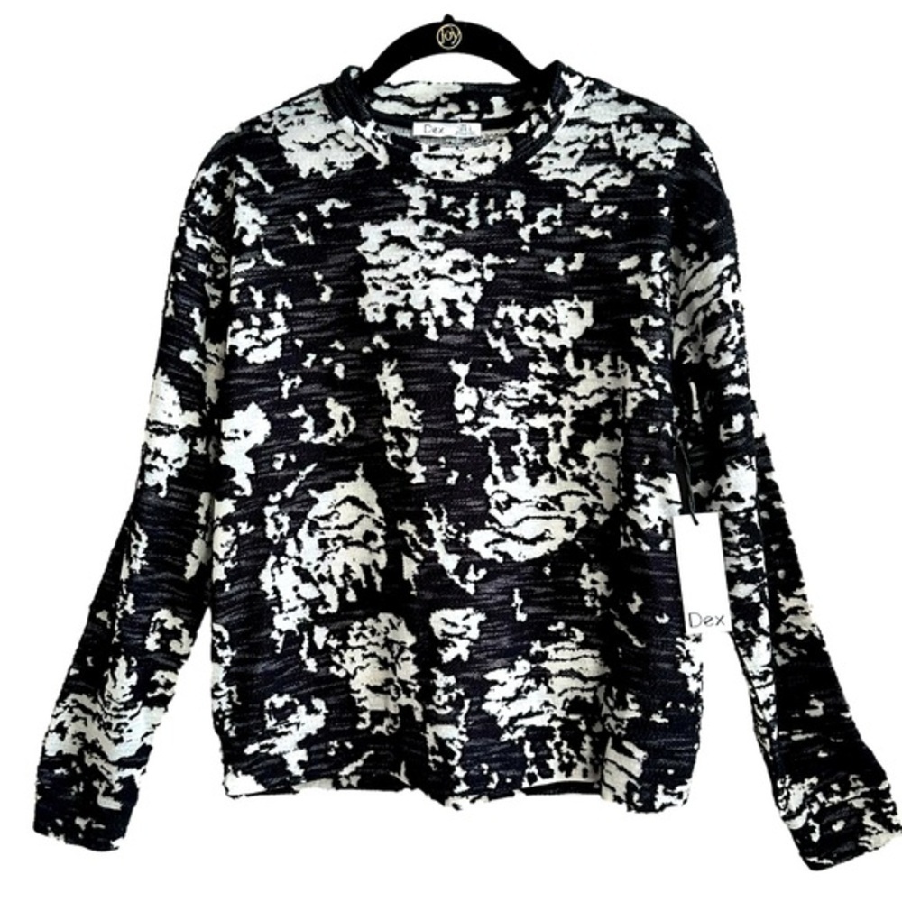 DEX Clothing Black White Abstract Destroyed Knit Crew Lightweight Sweater NWT - Picture 2 of 10